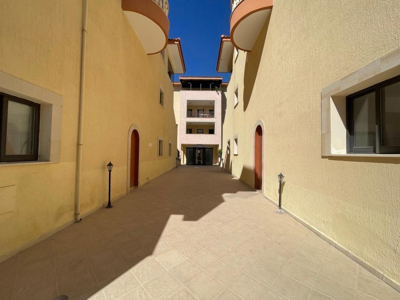 Paphos Queens Gardens מראה חיצוני תמונה